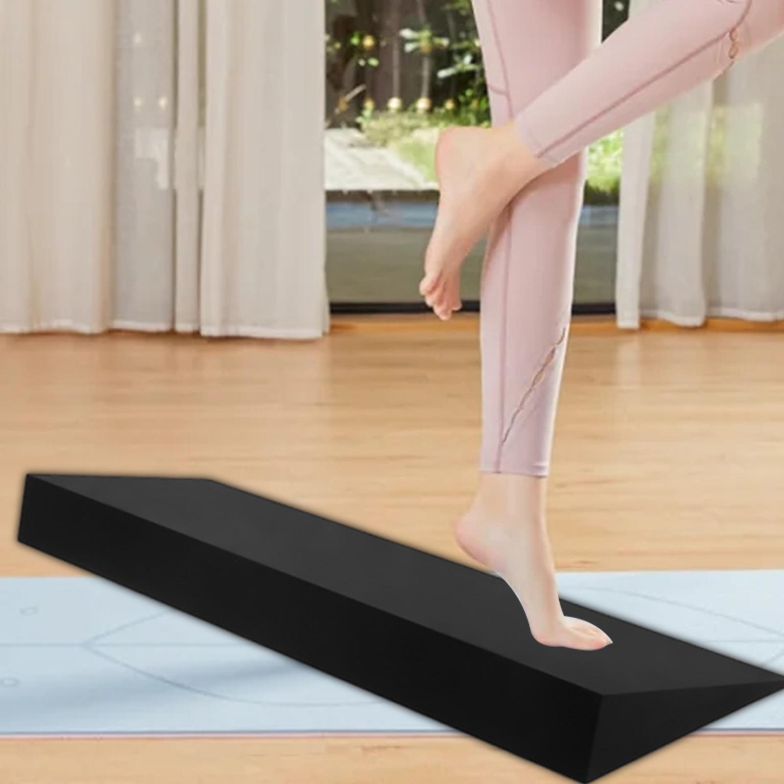 Pilates Yoga Board - แผ่นรองสควอทแบบเอียงสำหรับยืดน่องและยกส้นเท้า บล็อกโยคะสำหรับพิลาทิส อุปกรณ์ฟิตเนสสำหรับออกกำลังกายที่บ้าน