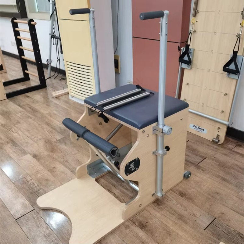 Pilates Chair Wunda - ชุดอุปกรณ์ออกกำลังกายสำหรับใช้ในบ้านระดับมืออาชีพ YTYIN | เครื่องปฏิรูปกายแบบพิลาทิสทำจากไม้โอ๊ค, เก้าอี้วันด้าสำหรับโยคะและการออกกำลังกาย